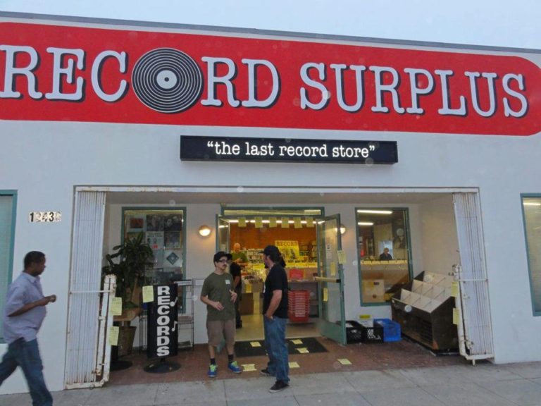 vinyl store near me